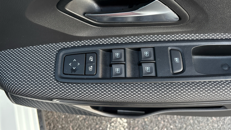 Dacia Jogger 1.0 TCe Extreme SE 5dr Petrol Estate